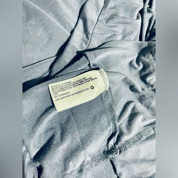 Isabel maternity dress muted blue flare raffle soft women’s M - Picture 8 of 8